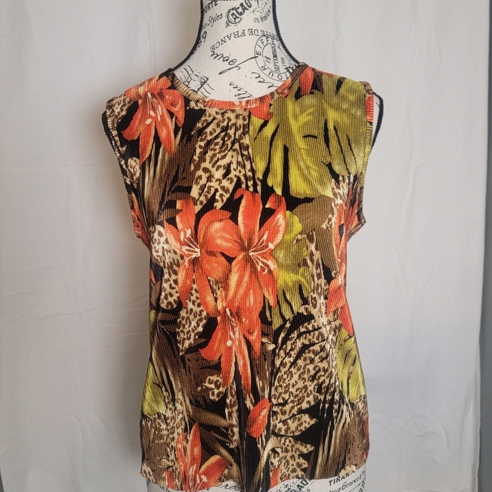 Plisse Colorful Floral Crinkle Pleated Tank Top. Size Large